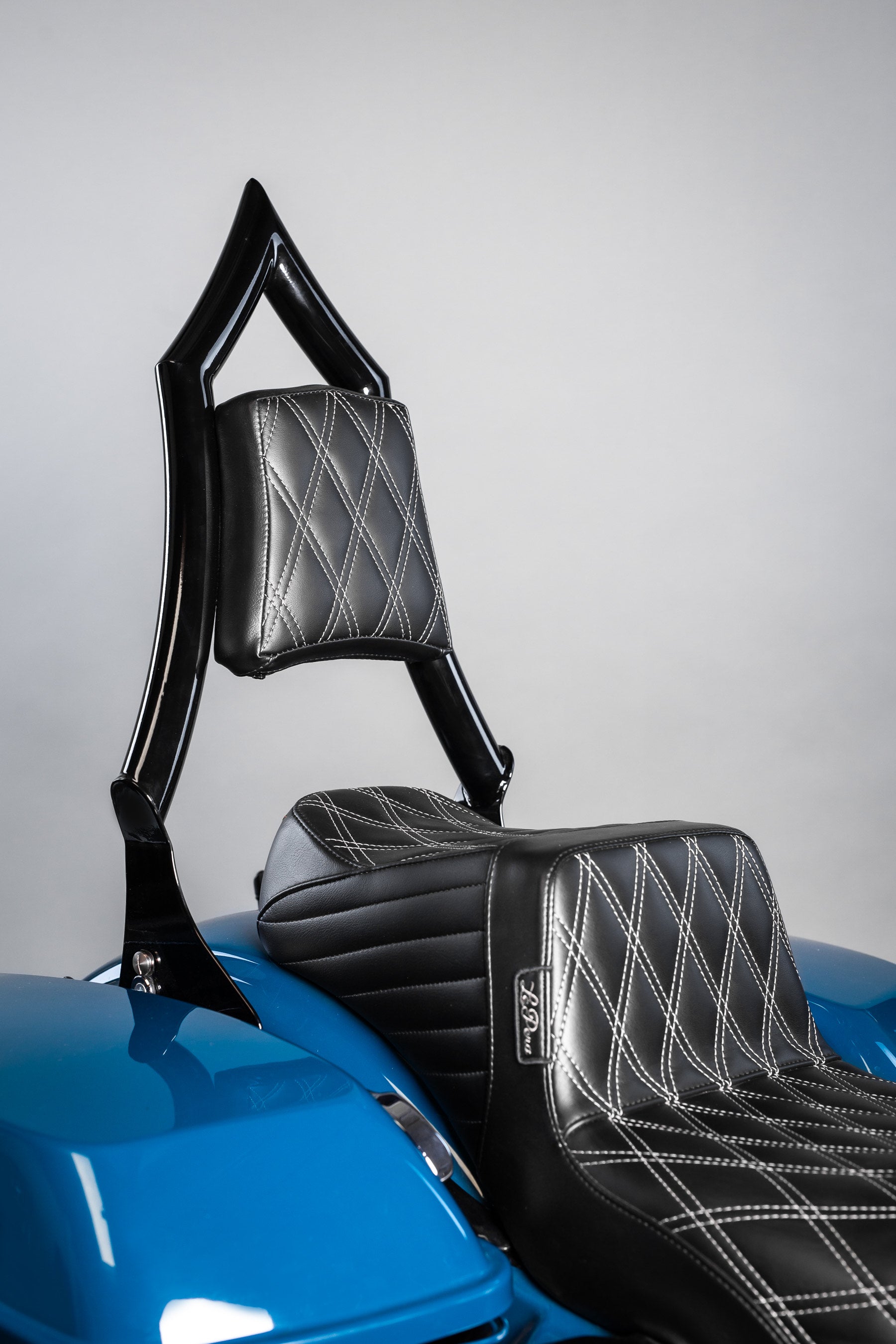 Vindikta La Reina Backrest - sissy bar